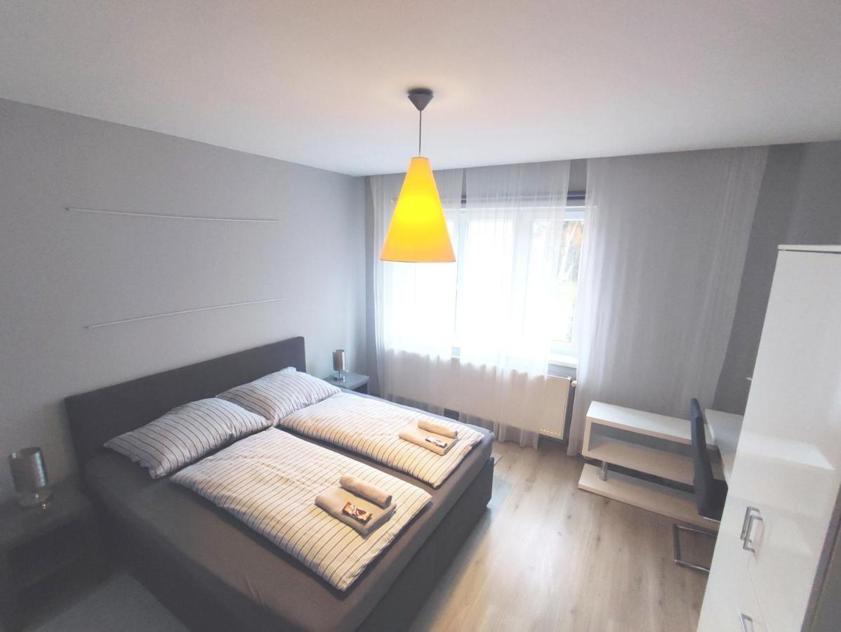Alisa Apartments Kostomlaty nad Labem Экстерьер фото